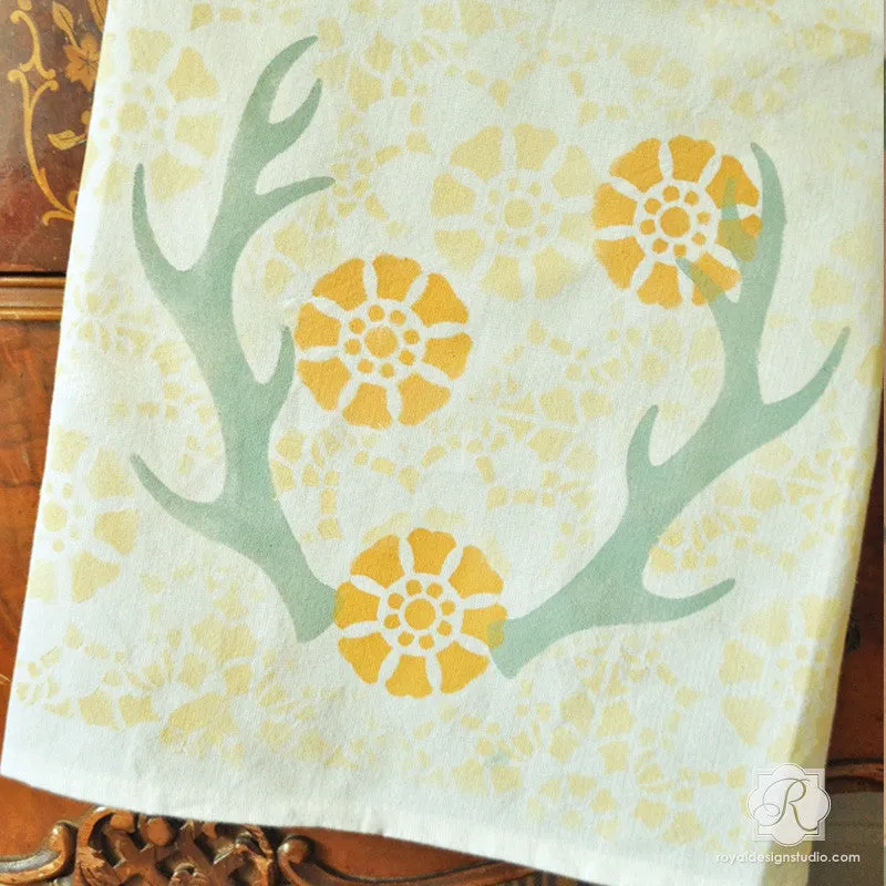 Antlers Christmas Stencil