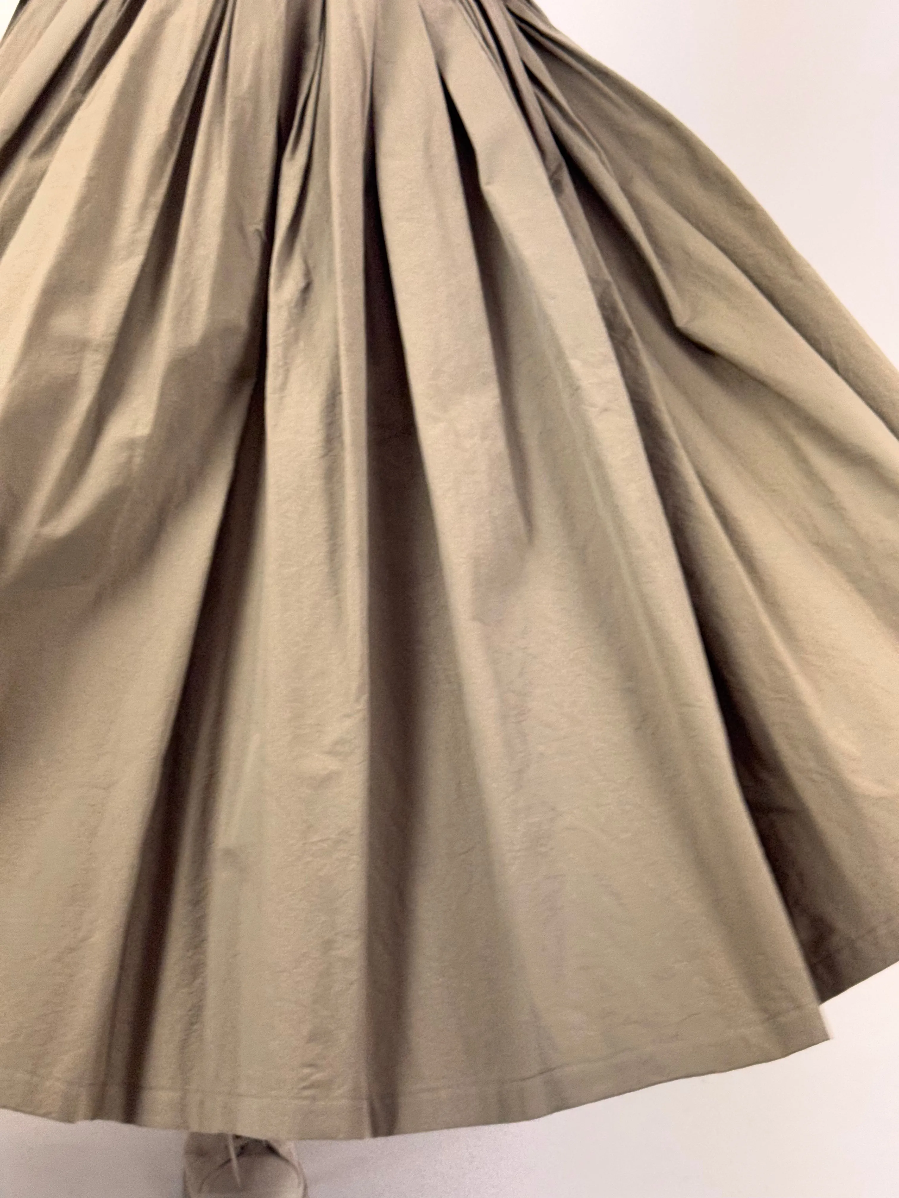 Apuntob 1900 Skirt Mud