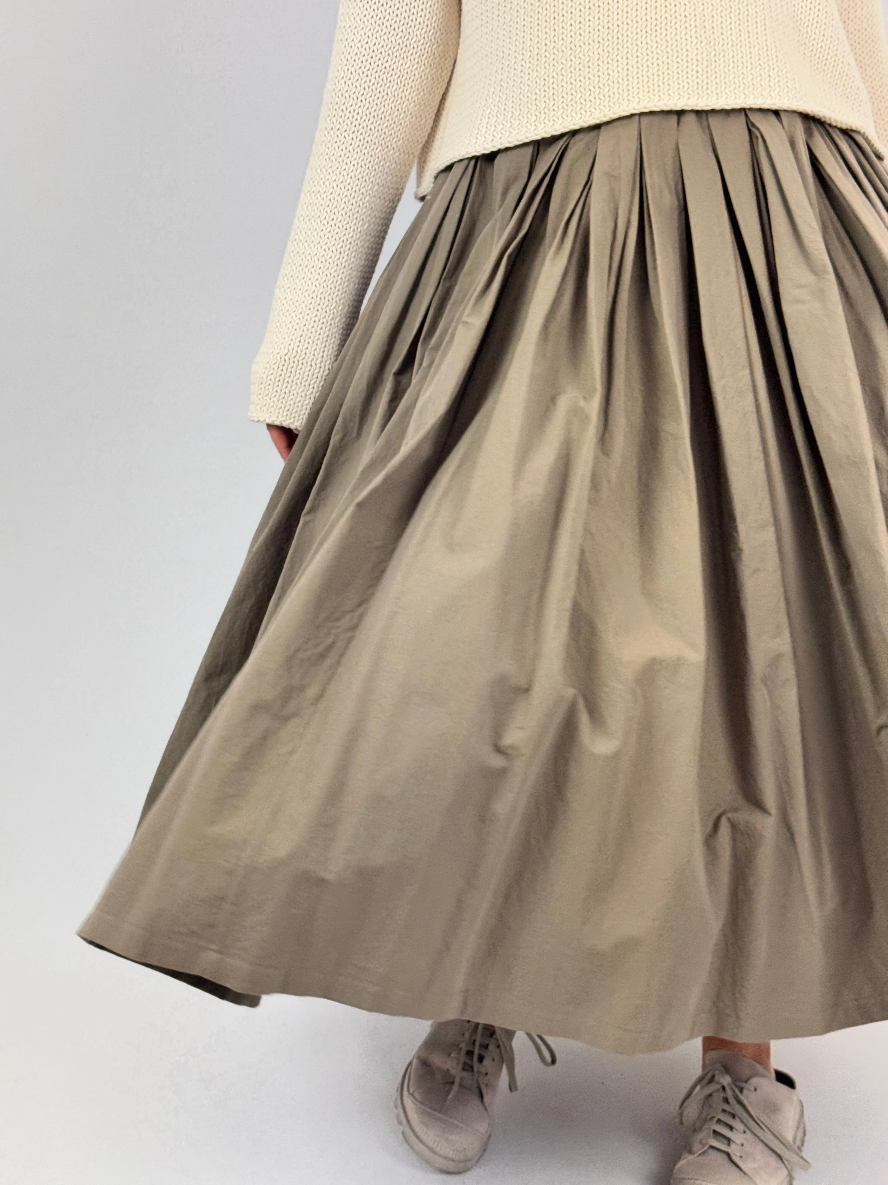 Apuntob 1900 Skirt Mud