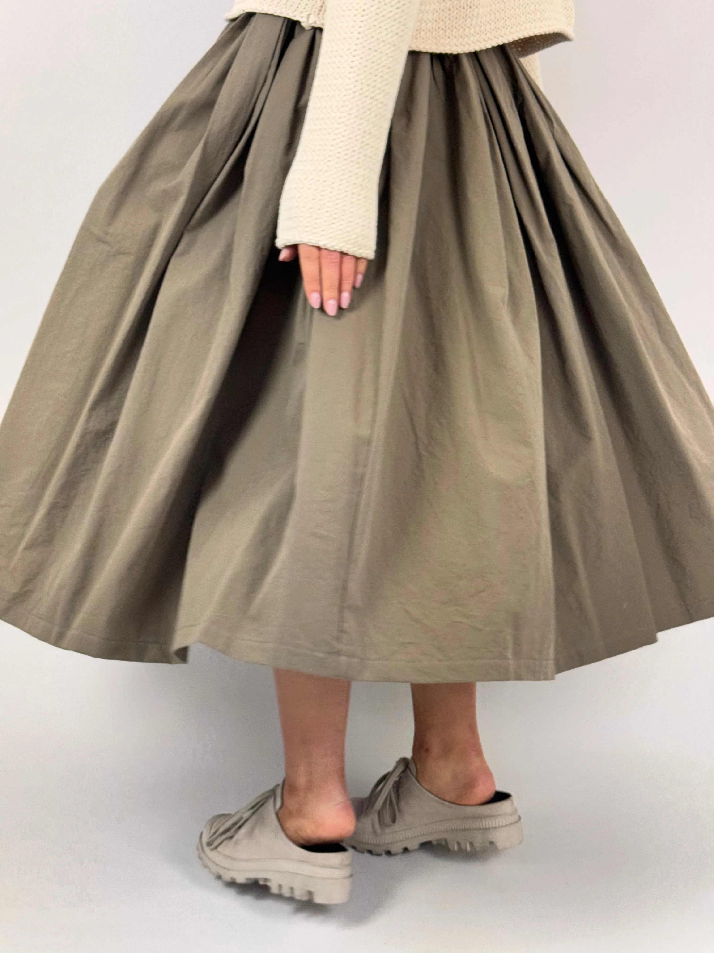 Apuntob 1900 Skirt Mud
