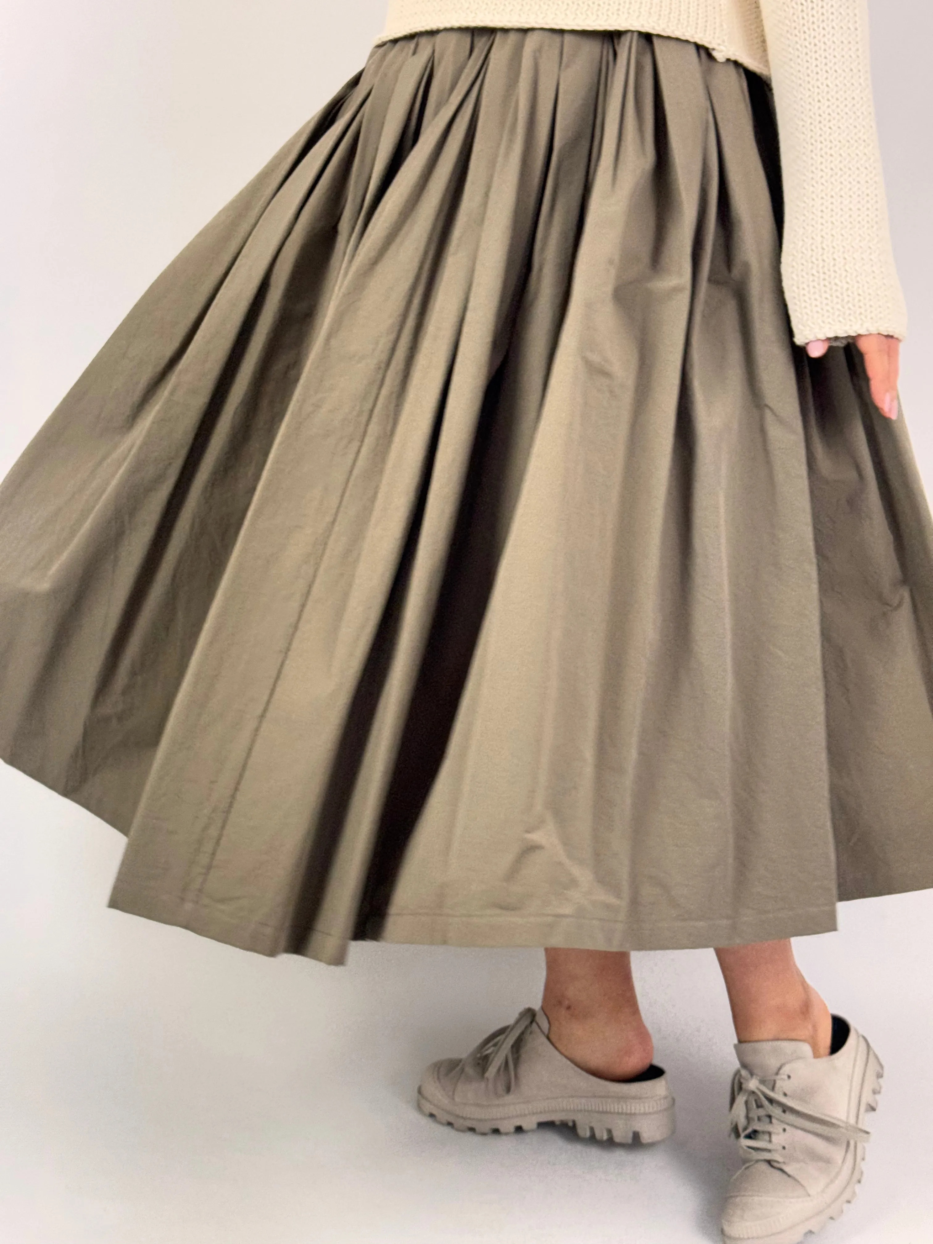 Apuntob 1900 Skirt Mud