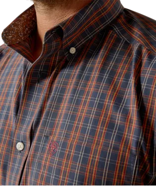 ARIAT WRINKLE FREE LONG SLEEVE CLASSIC FIT SHIRT