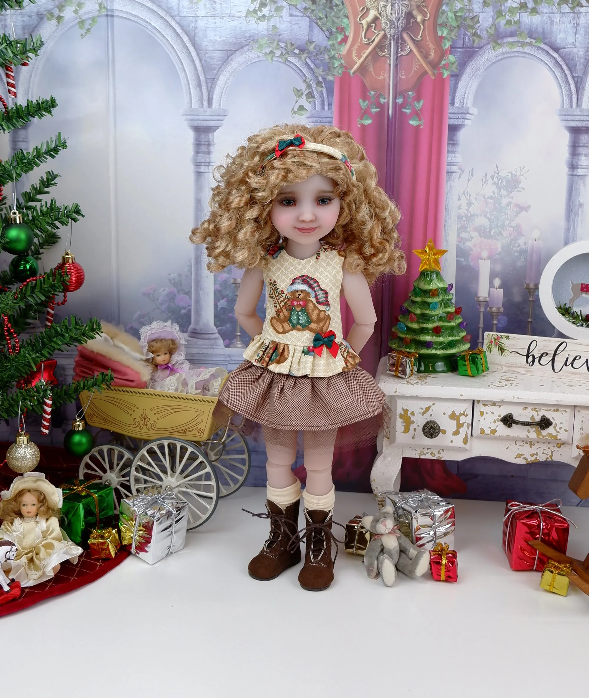 Christmas Bear - top & skirt with boots for Ruby Red Fashion Friends doll