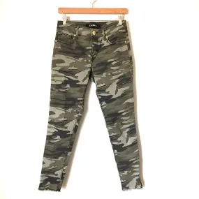 Express Ankle Legging Mid Rise Camo Skinny Jeans- Size 2R (Inseam 27”)