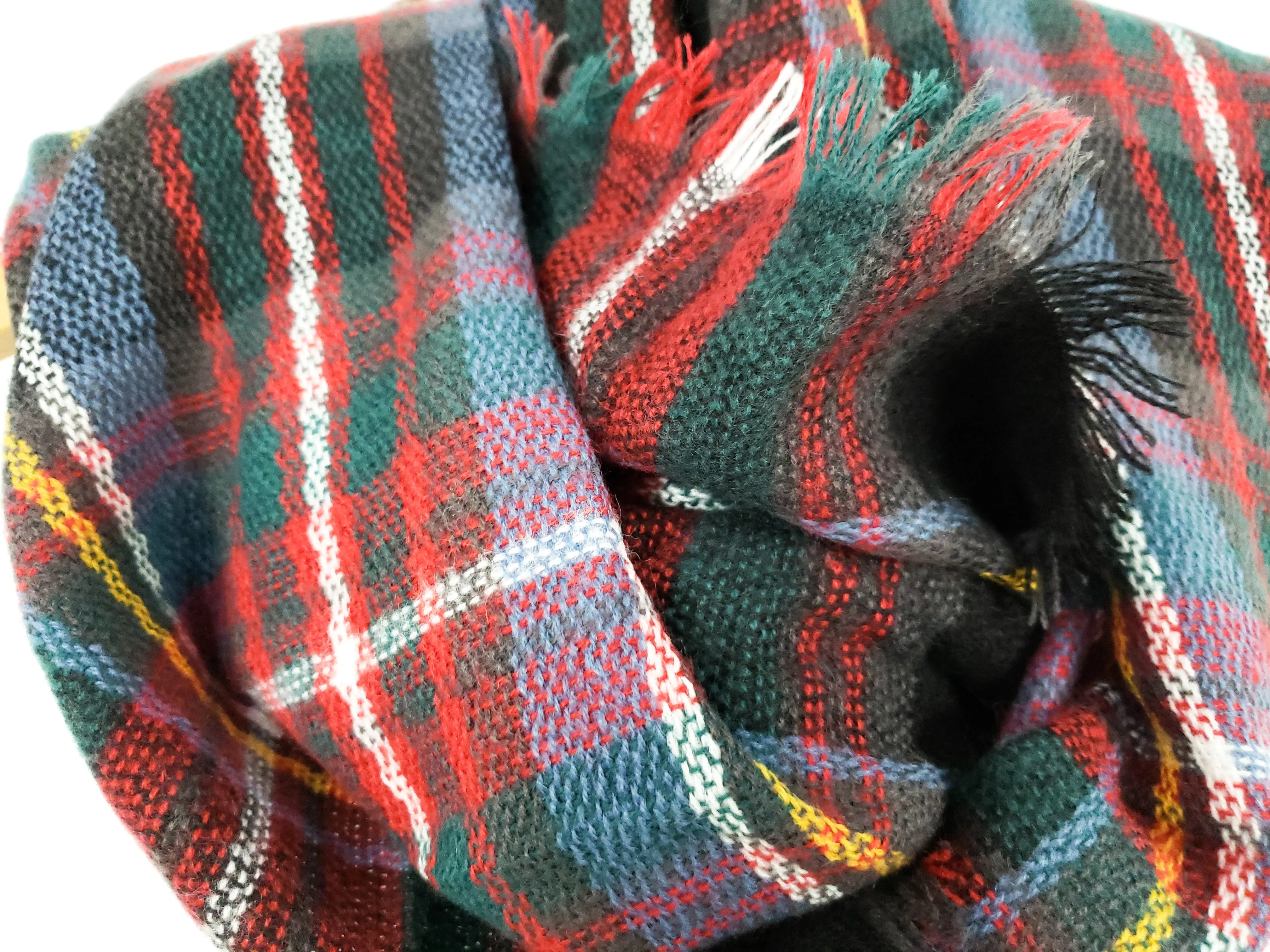 Fireside Plaid Scarf (Black)