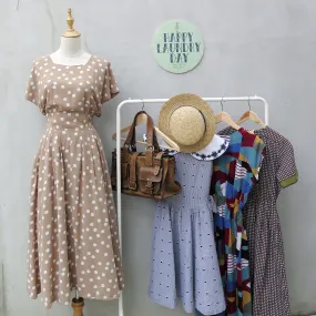 Khelli | Vintage 1980s-does-1950s light khaki brown polka dot dress luxurious touch 