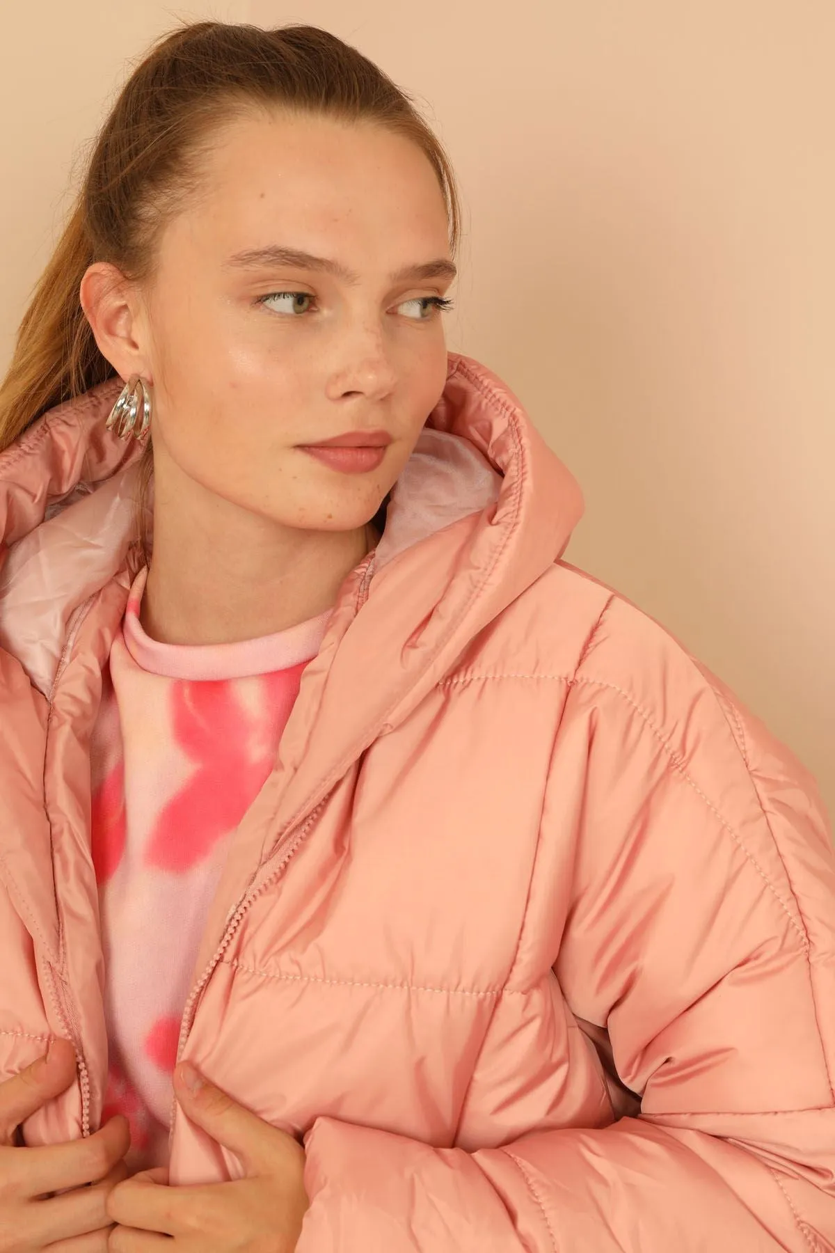 KKT Quilted Fabric Long Sleeve Zip Neck Short Oversize Women Coat - Rose  - Thornton Heath