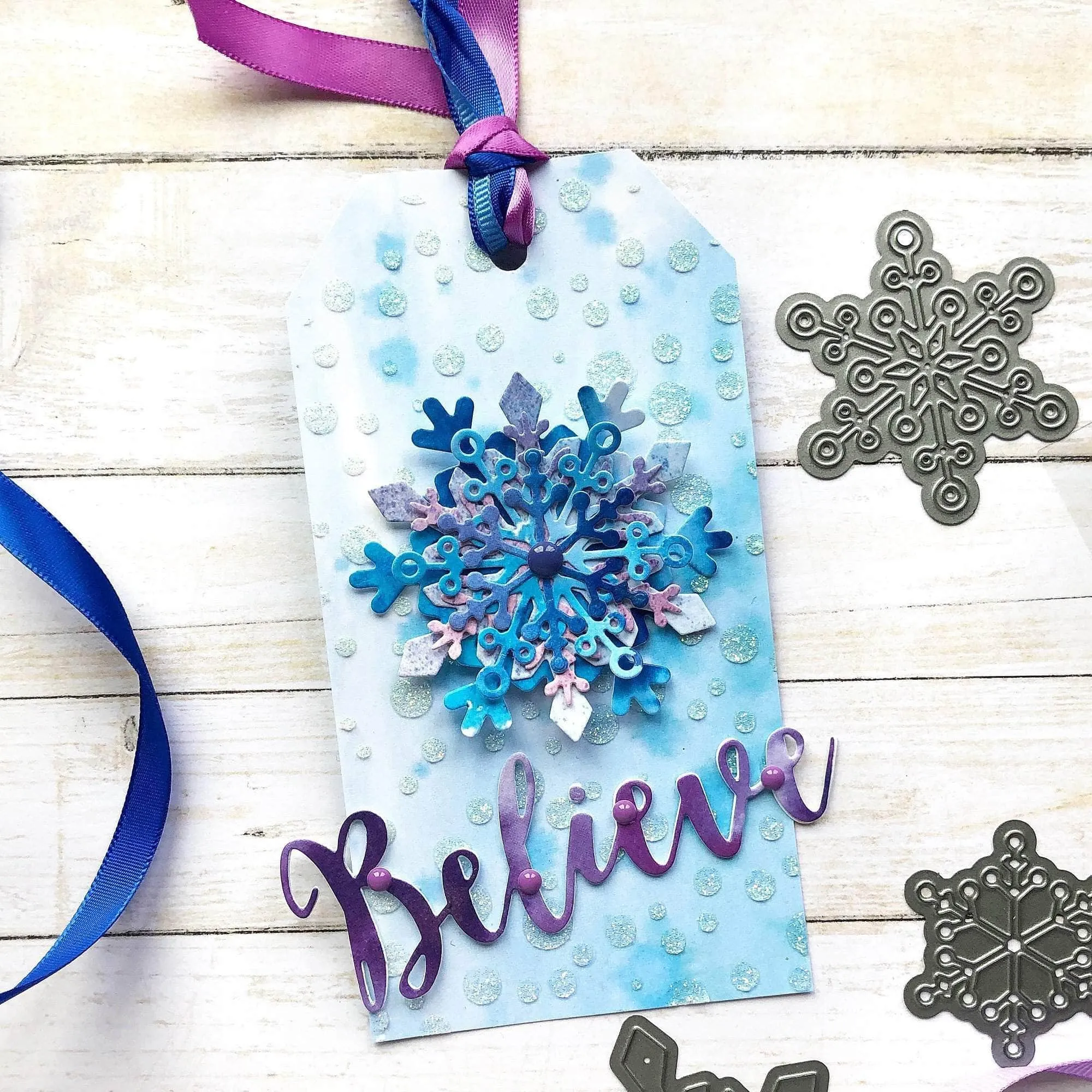 Layered Snowflakes Die Set