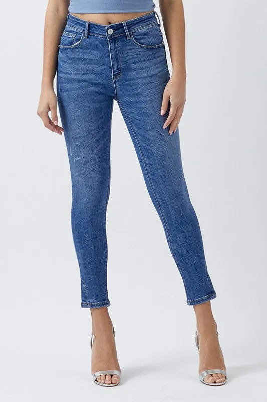 Risen Mid-Rise Curvy Yoke Skinny Jeans