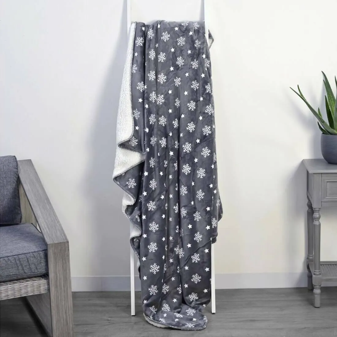 Snowflake Sherpa Lined Fleece Blanket Throw Soft 150 x 200cm