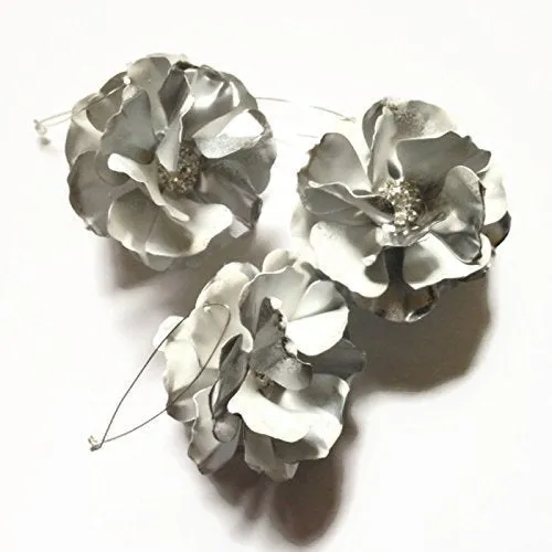 Victorian White and Silver