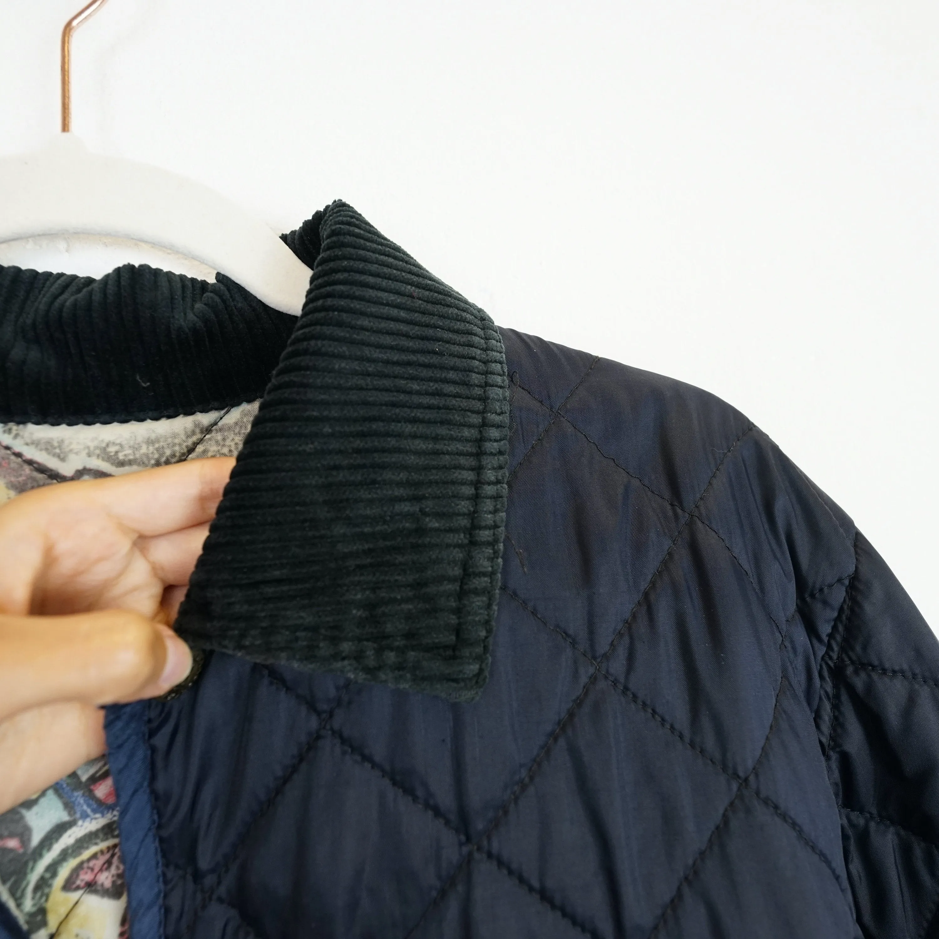 Vintage blue quilted jacket Men Size S crazy pattern lining