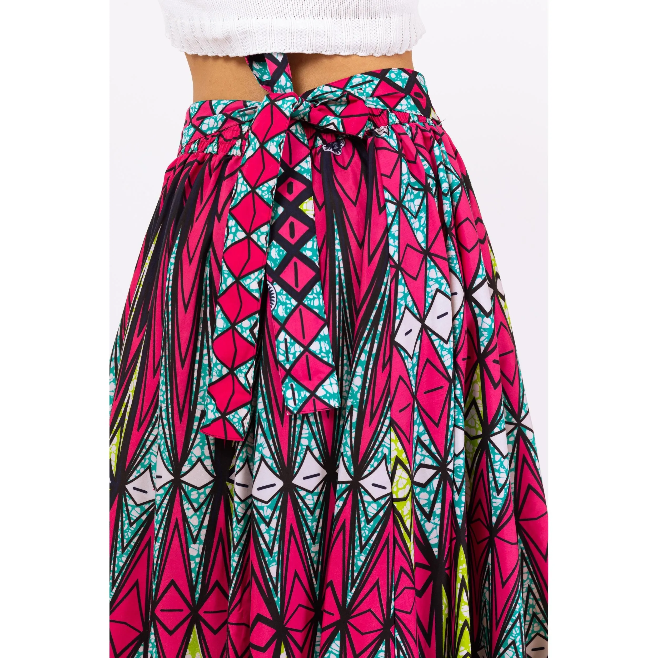 Vintage Y2K African Ankara Print Maxi Skirt - Small to Large