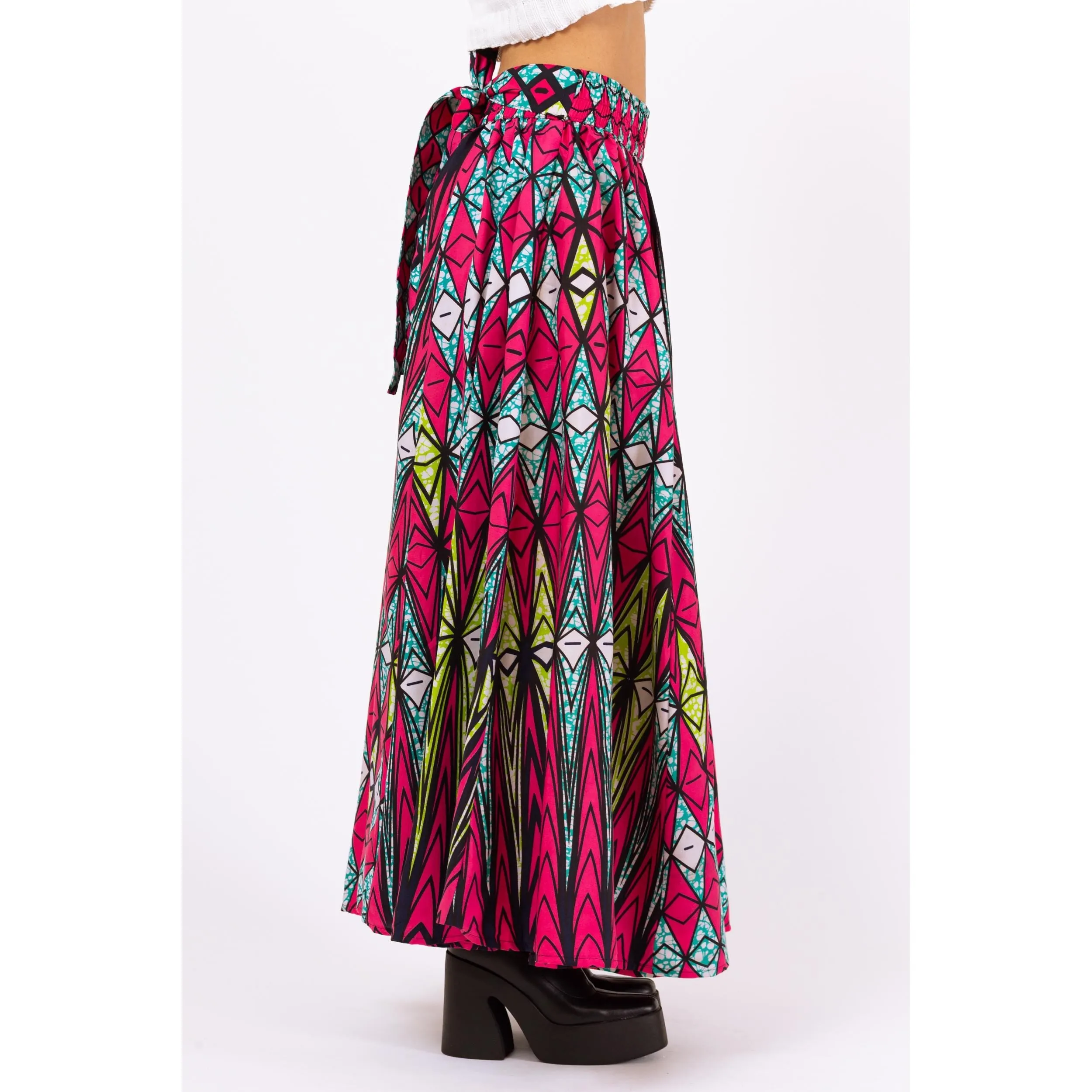 Vintage Y2K African Ankara Print Maxi Skirt - Small to Large