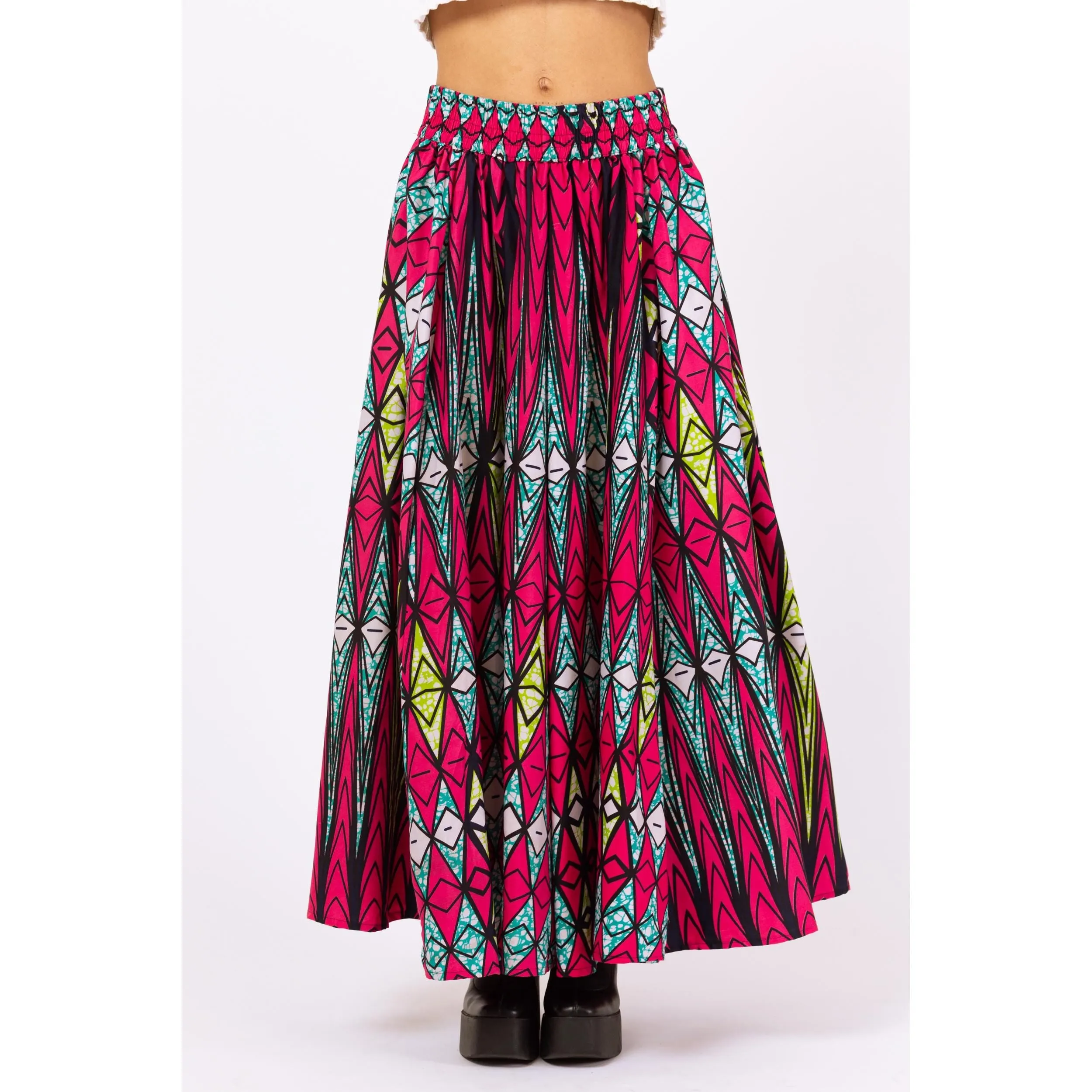 Vintage Y2K African Ankara Print Maxi Skirt - Small to Large