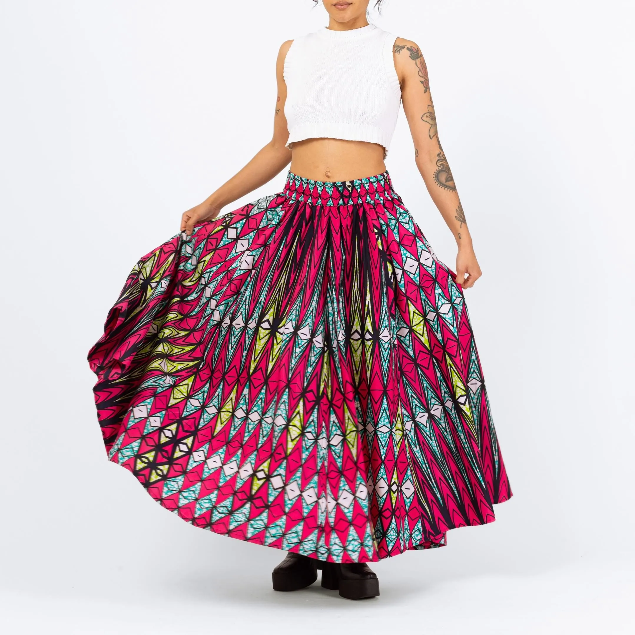 Vintage Y2K African Ankara Print Maxi Skirt - Small to Large